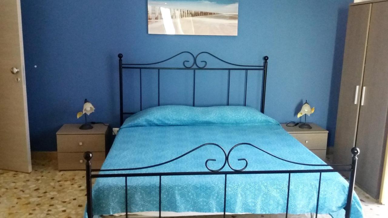 Casa Vacanza Trappeto Palermo Villa Bagian luar foto